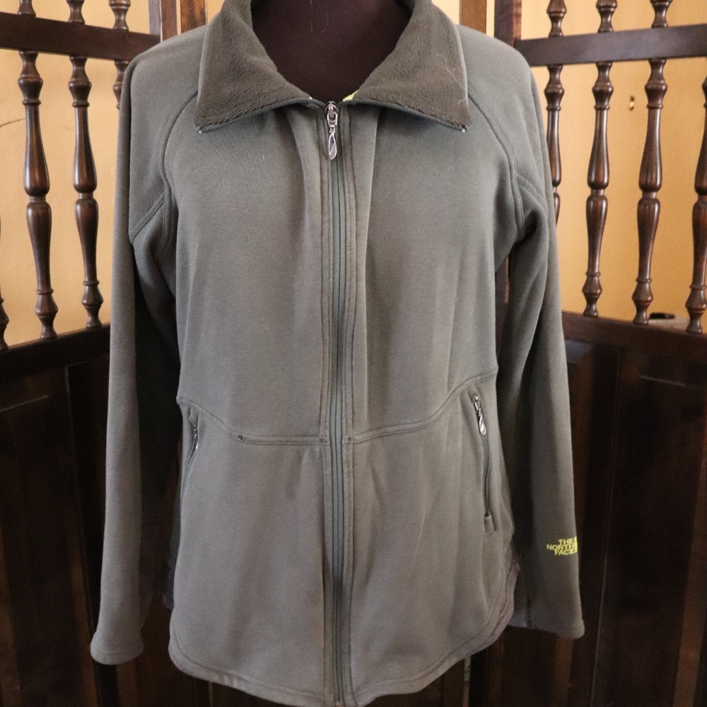 Women's North Face Sweater